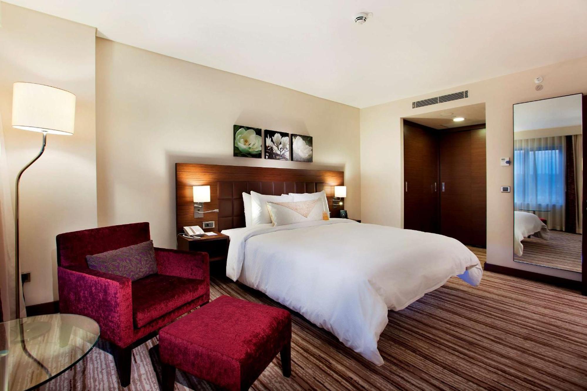Hilton Garden Inn Sanlıurfa Exterior foto